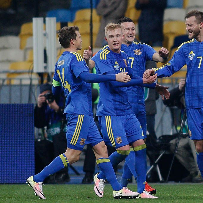 Andriy YARMOLENKO hands Ukraine victory against Wales!