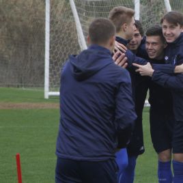 «Динамо» U-19: Тренування під дощем