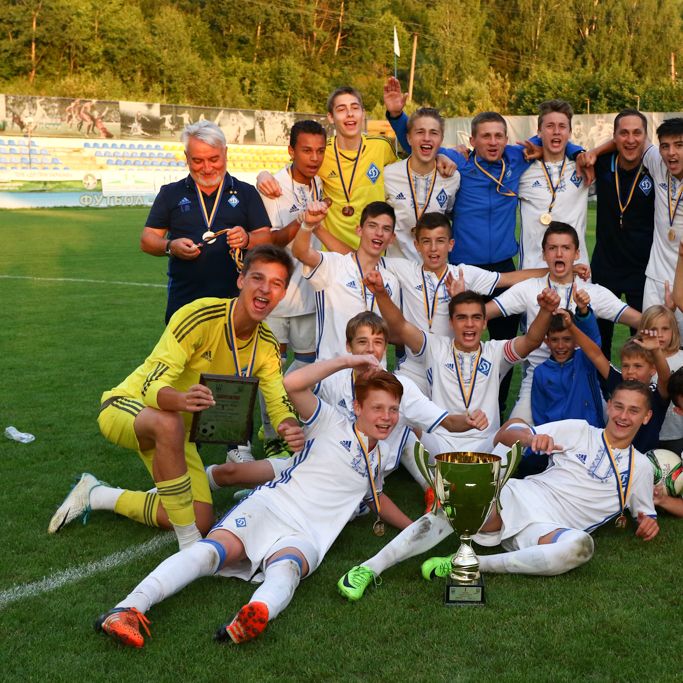 «Динамо» U-15 –  Чемпіон ДЮФЛУ сезону 2016/2017!