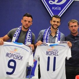 Dynamo newcomers present fans with their shirts