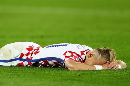 Football can be tough… Croatia with Domagoj Vida leave Euro-2016