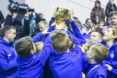 «Динамо» U10 стало другим на турнірі пам’яті тренерів-ветеранів ДЮФШ «Динамо»