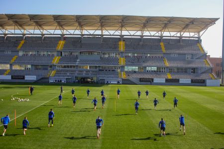 Two Dynamo players outside training process