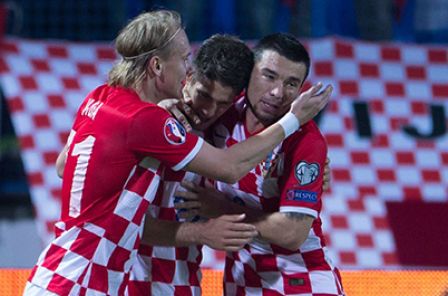 Croatia with Vida flatten Azerbaijan