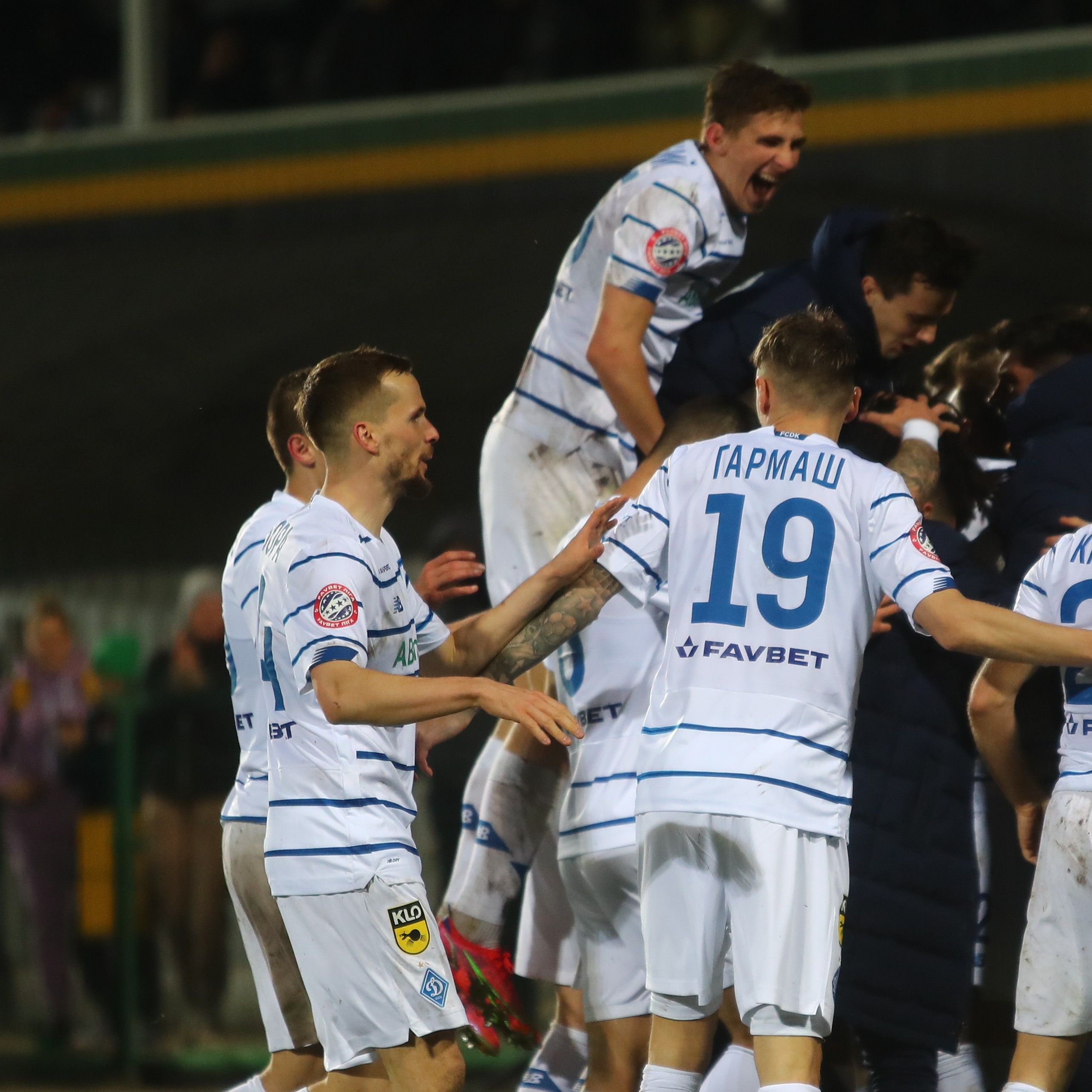 Dynamo 75th comeback win in UPL