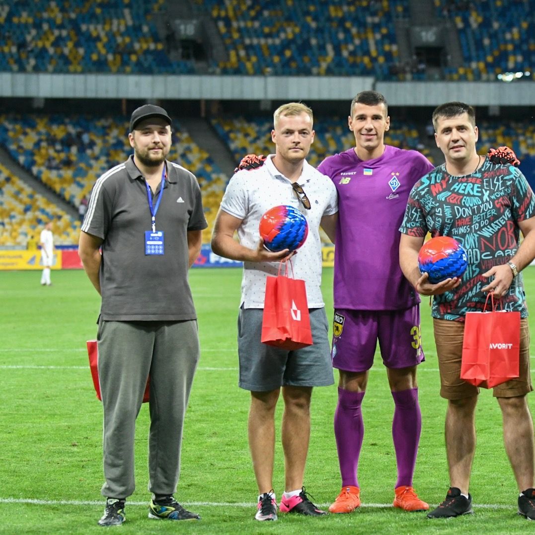 Серія пенальті: НЕЩЕРЕТ vs уболівальники: конкурс від «Фаворит Спорт» та «Динамо»