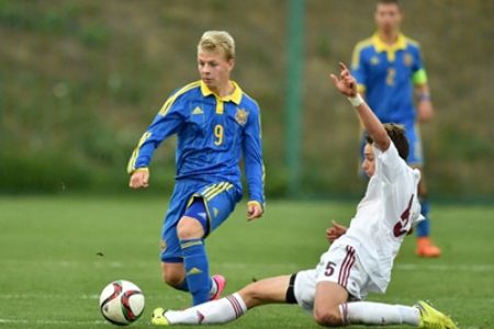 Ukraine U-17: yearly summary for Dynamo players