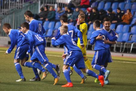 «Динамо» U-13 декласувало БАТЕ в півфіналі турніру в Мінську