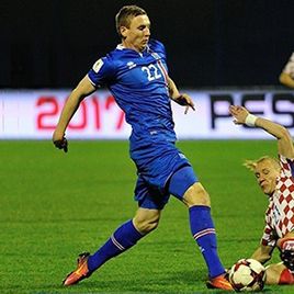 Croatia with Domagoj Vida defeat Iceland