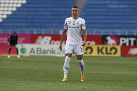 Volodymyr Brazhko makes his debut for Dynamo