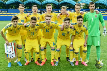 Семь динамівців з Україною (U-16) стартували на Меморіалі В.Баннікова