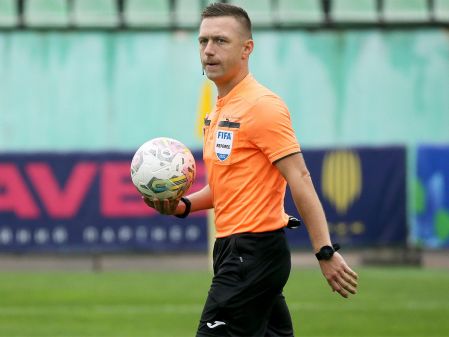 Viktor Kopiyevskyi – Karpaty vs Dynamo referee