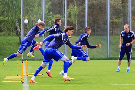 Dynamo getting ready for probably decisive match of the season against Dnipro