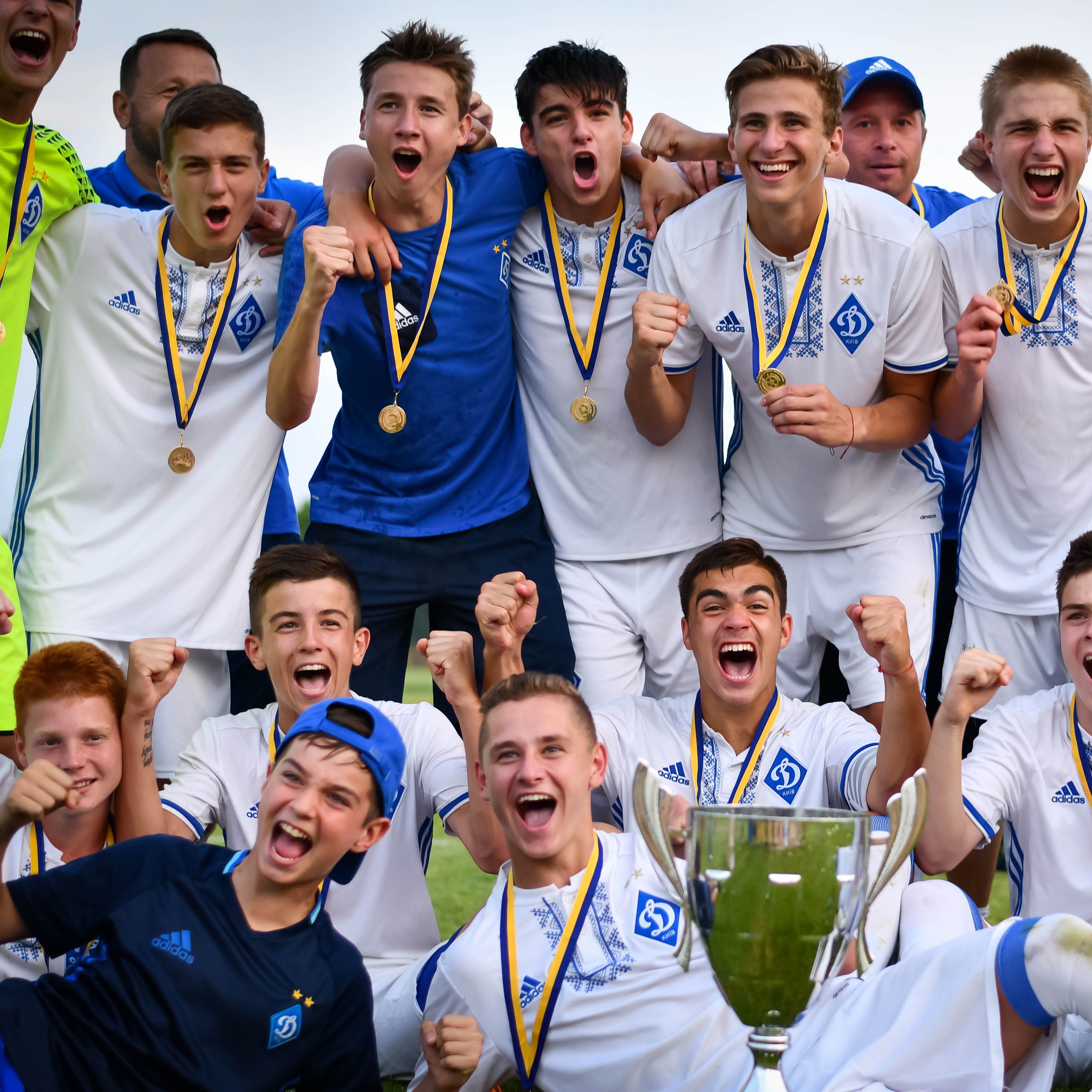 ДЮФЛУ (U-16). Фінал. «Динамо» - «Шахтар» - 4:3. «Динамо» U-16 - чемпіони України!