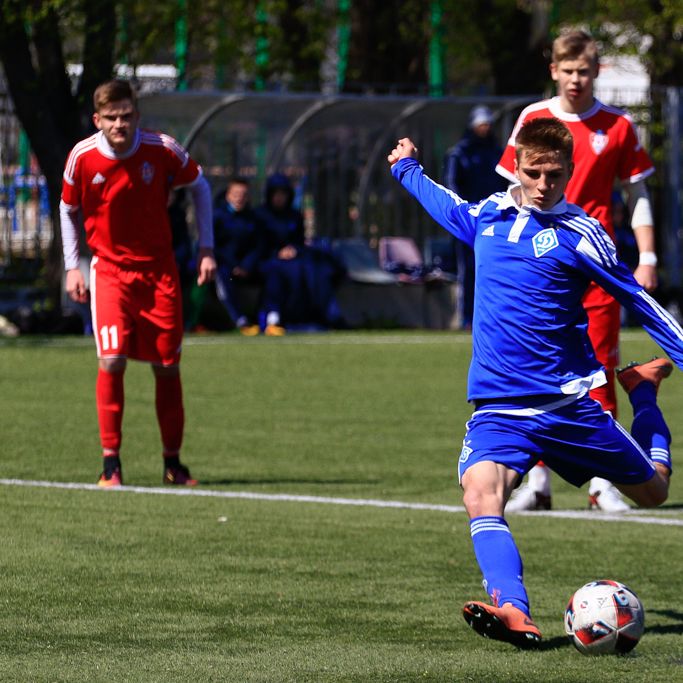 ДЮФЛУ. «Динамо» U-17 упоралося з київською «ДЮСШ-15»