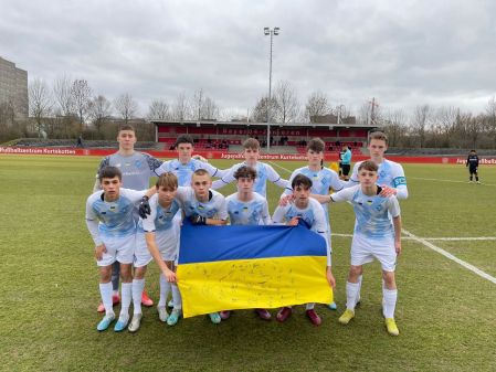 «Динамо» U16/U15 поступилося «Байєру» (Леверкузен) U16