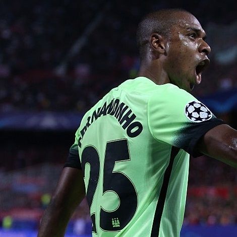 Fernandinho: «It is not finished yet»