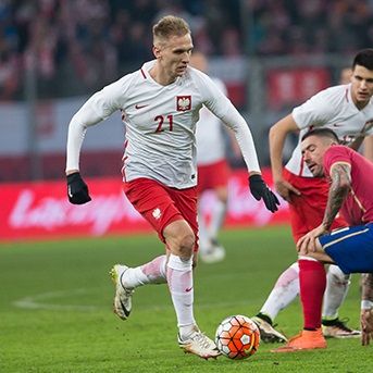 Poland with Teodorczyk win against Serbia