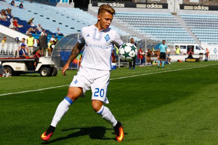 New contract with Dynamo U-19 best striker Bohdan LEDNEV