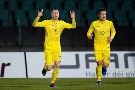 Debut goal by Tsyhankov helps Ukraine win in Luxembourg