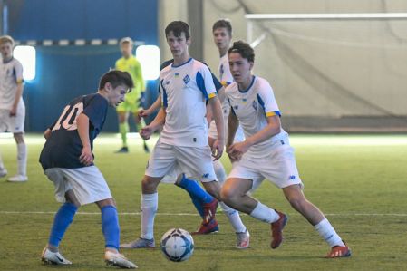 «Динамо» U16 у першому матчі 1/8 фіналу Зимового Кубку ДЮФЛ розгромило «Любомир»