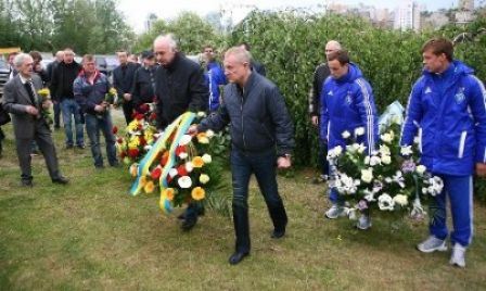 Валерій Лобановський. Ми живі, доки нас пам'ятають…