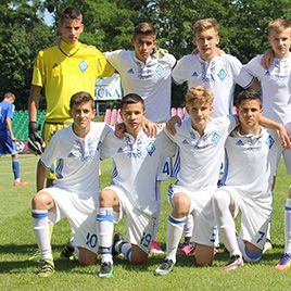 ДЮФЛУ U-14. Сьогодні фінал: «УФК-Карпати» - «Динамо» (ТРАНСЛЯЦІЯ)