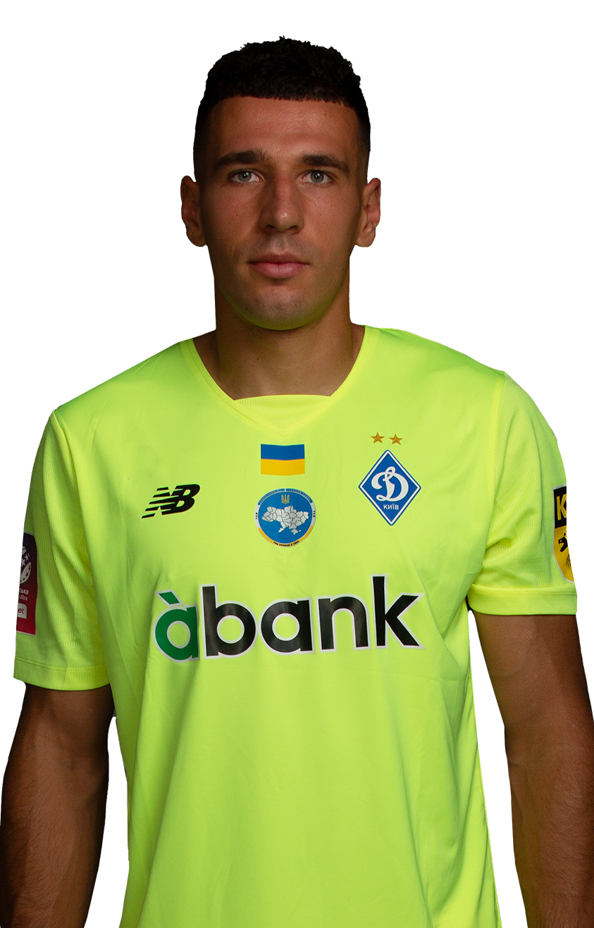 FCDK goalkeeper T-shirt NESHCHERET 35 with Premier League patches